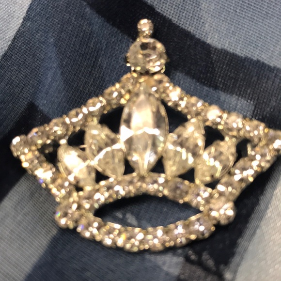 Pin - Picture 3 of 3